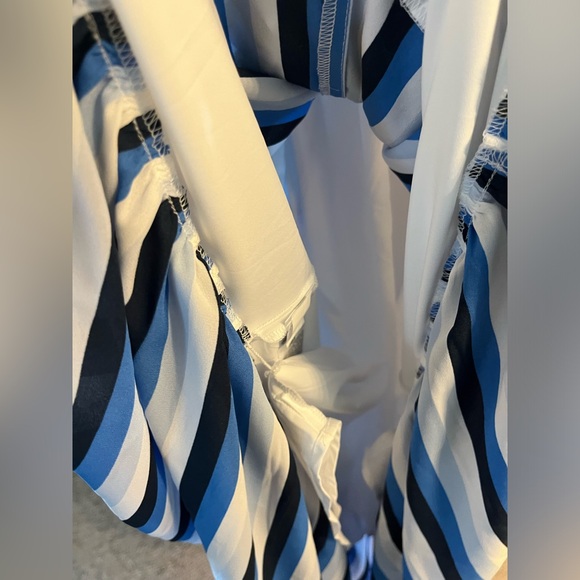 NWT Banana Republic Stripe Tiered Maxi Dress Blue Black White  SIZE 4 - Picture 8 of 9